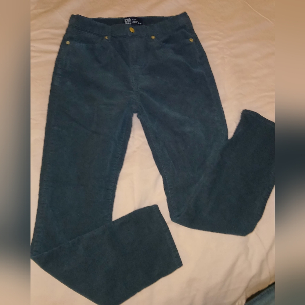 NWOT! GAP Gray/Blue Corduroy Straight Leg Women's Jeans